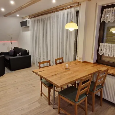 Lange Apartment Kurort Jonsdorf